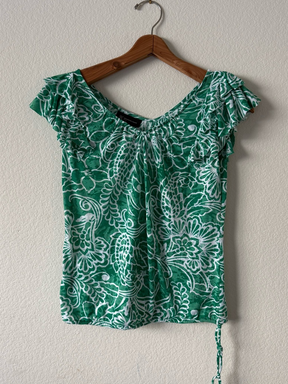 INC International Concepts Green Paisley Floral Flutter Sleeve Top, Size P
